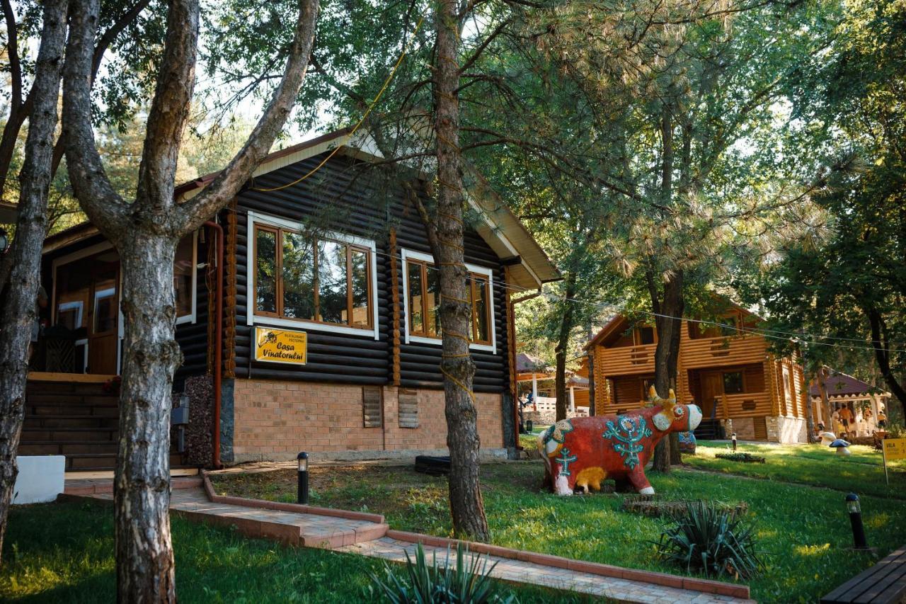 Sky Land Camping & Resort Cricova 外观 照片