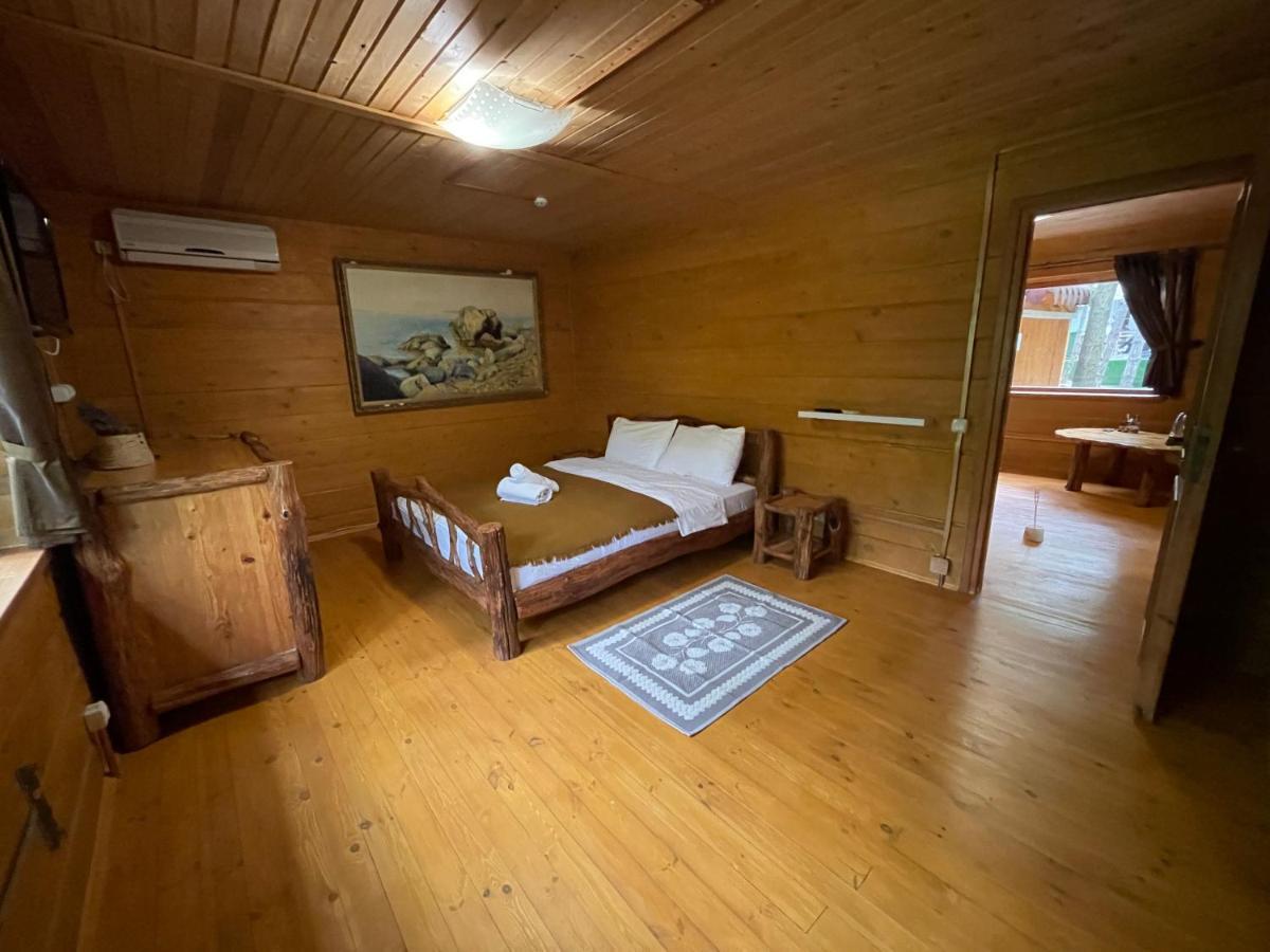 Sky Land Camping & Resort Cricova 外观 照片